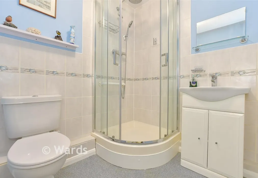 Shower Room - Greenacre Drive, Walmer, Deal, Kent - Wards of Kent