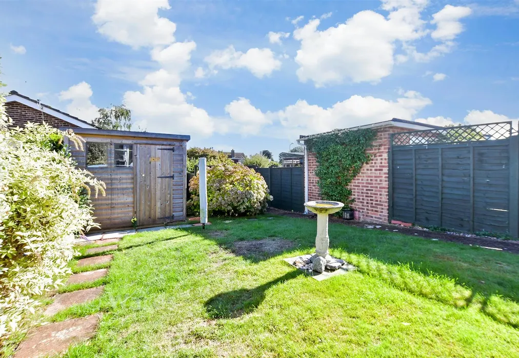 Rear Garden - Greenacre Drive, Walmer, Deal, Kent - Wards of Kent