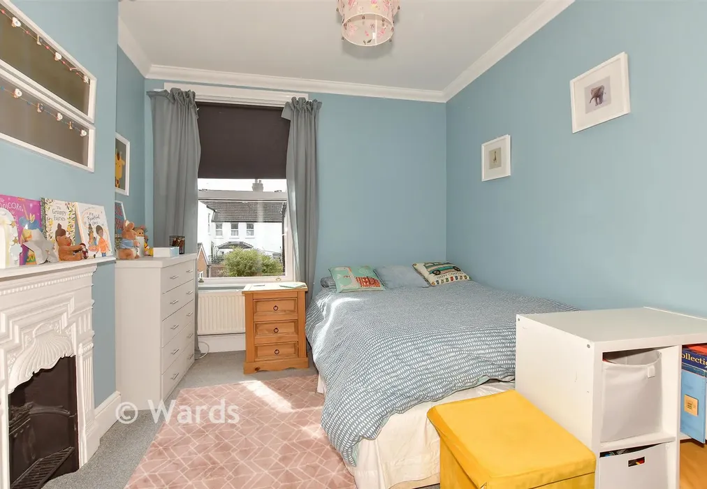 Bedroom 2 - Mickleburgh Hill, Herne Bay, Kent - Wards of Kent