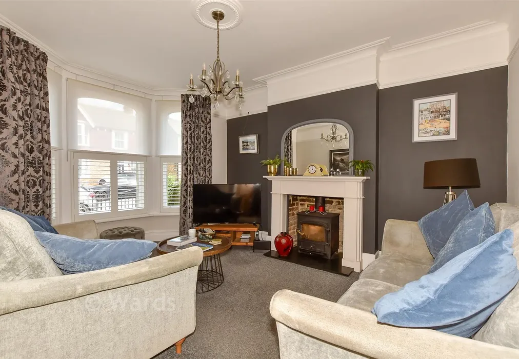 Lounge - Mickleburgh Hill, Herne Bay, Kent - Wards of Kent