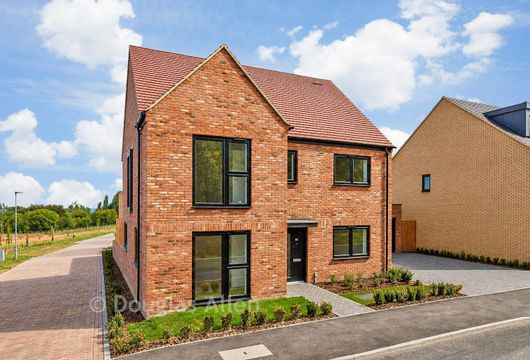 The Iris, Kingsley Park, Emporer Crescent, Billericay, Essex - Wards of Kent