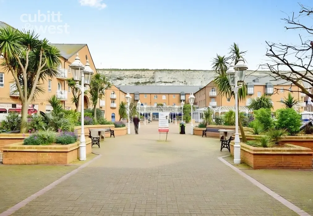 Surrounding Area - Brighton Marina Village, Brighton, BN2 - Wards of Kent