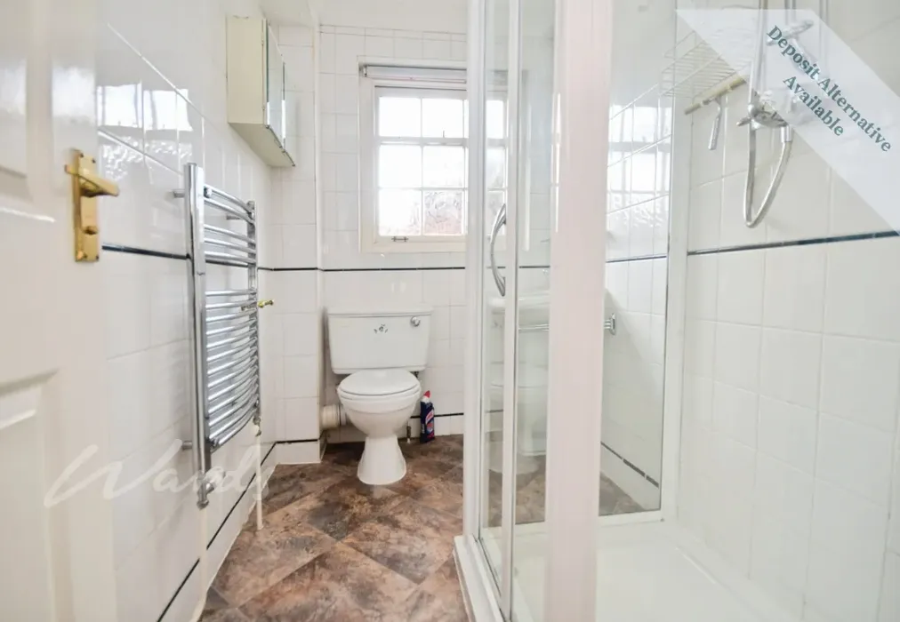 Shower Room - Adelaide Place Canterbury CT1 - Wards of Kent