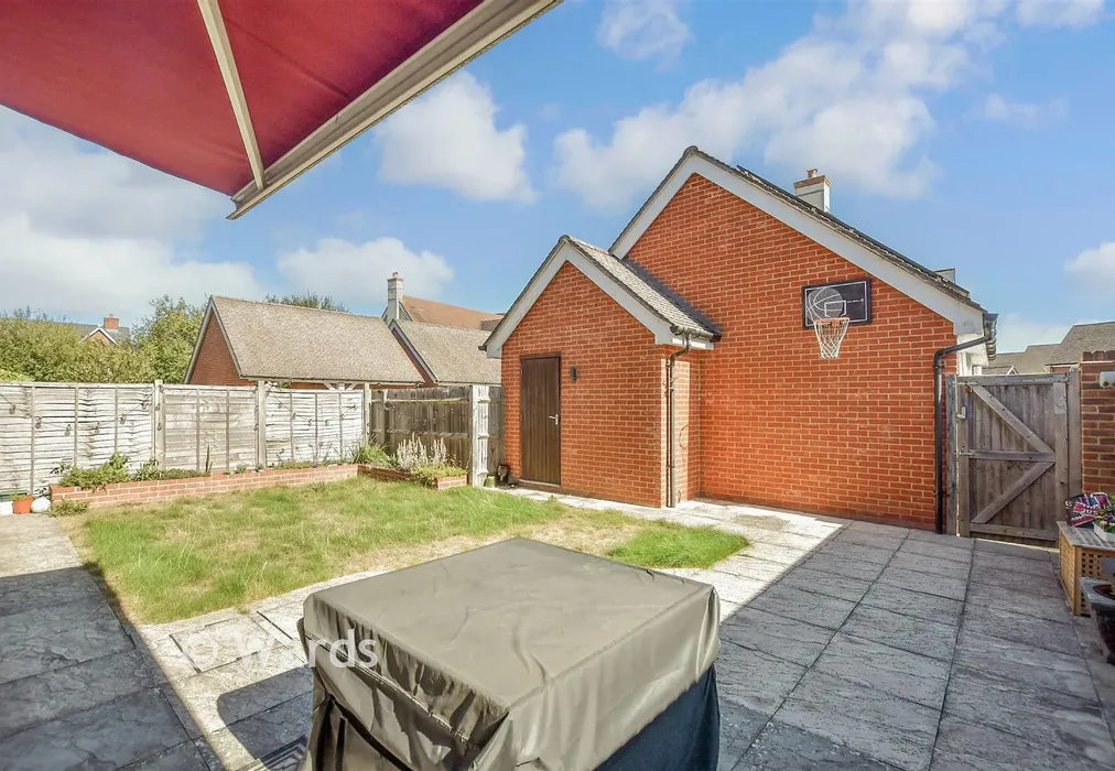 Rear Garden - Langley Way, West Malling, Kent - Wards of Kent