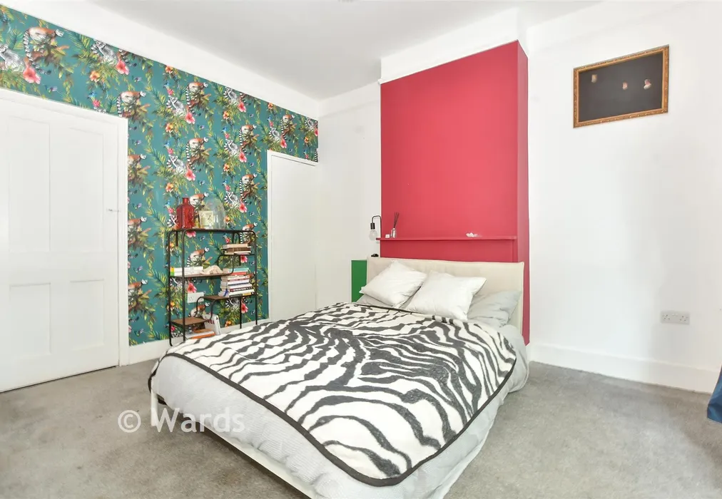 Bedroom 3 - Spring Terrace, Folkestone, Kent - Wards of Kent