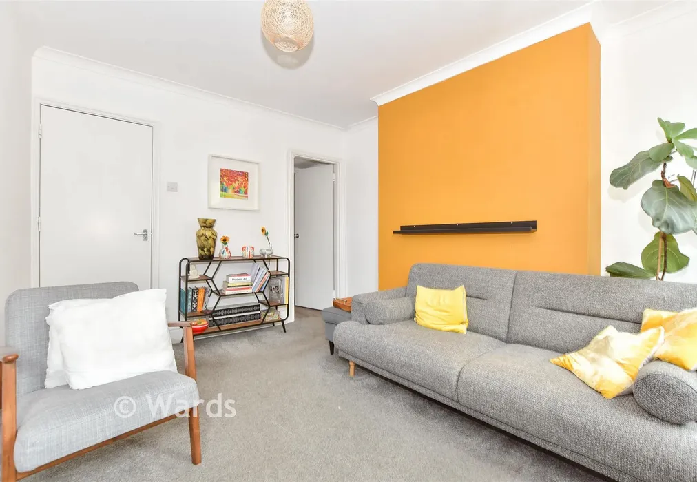 Lounge - Spring Terrace, Folkestone, Kent - Wards of Kent