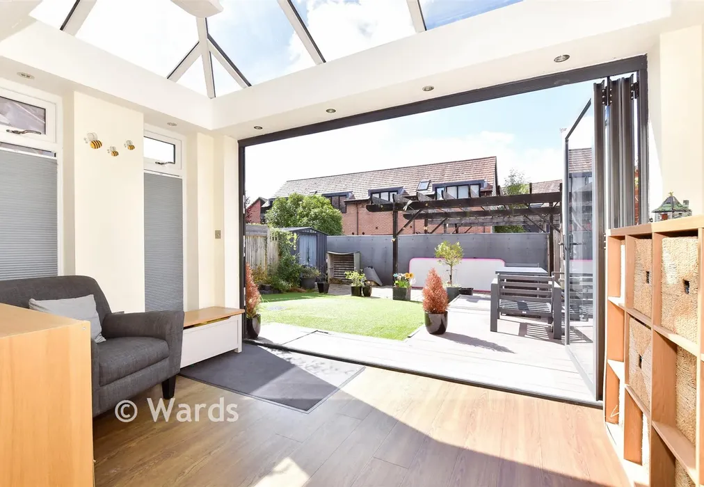 Orangery - Hawley Drive, Leybourne, Kent - Wards of Kent