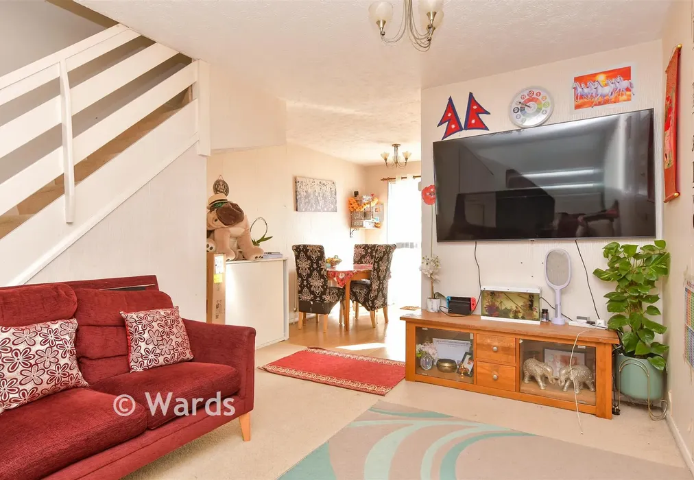 Lounge/Diner - Knights Manor Way, Dartford, Kent - Wards of Kent