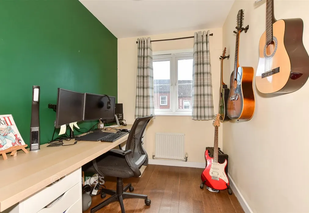 Bedroom 4 - Talmead Road, Herne Bay, Kent - Wards of Kent