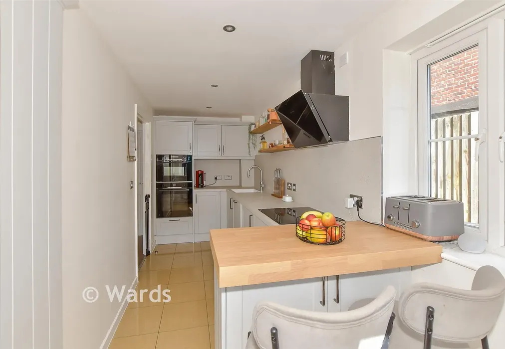 Kitchen - Talmead Road, Herne Bay, Kent - Wards of Kent