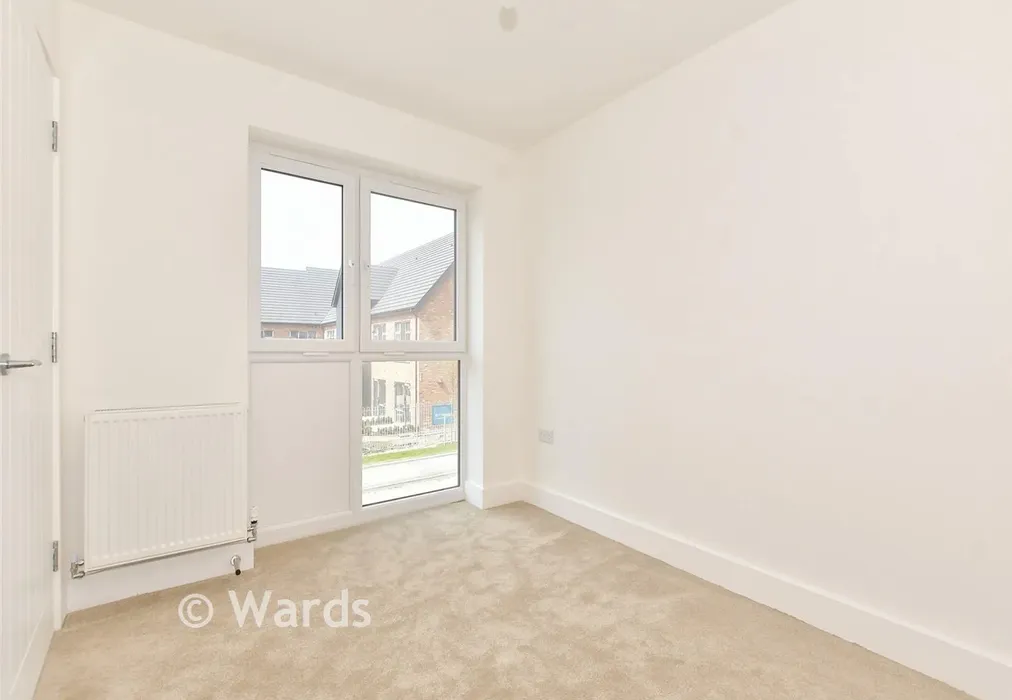 Bedroom 3 - Sutherland Park, Boundary Road, Hythe, Kent - Wards of Kent