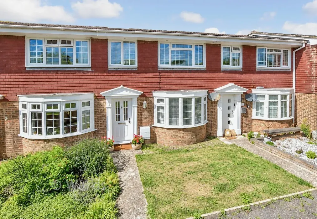 Front - Colemans Close, Lydd, Kent - Wards of Kent