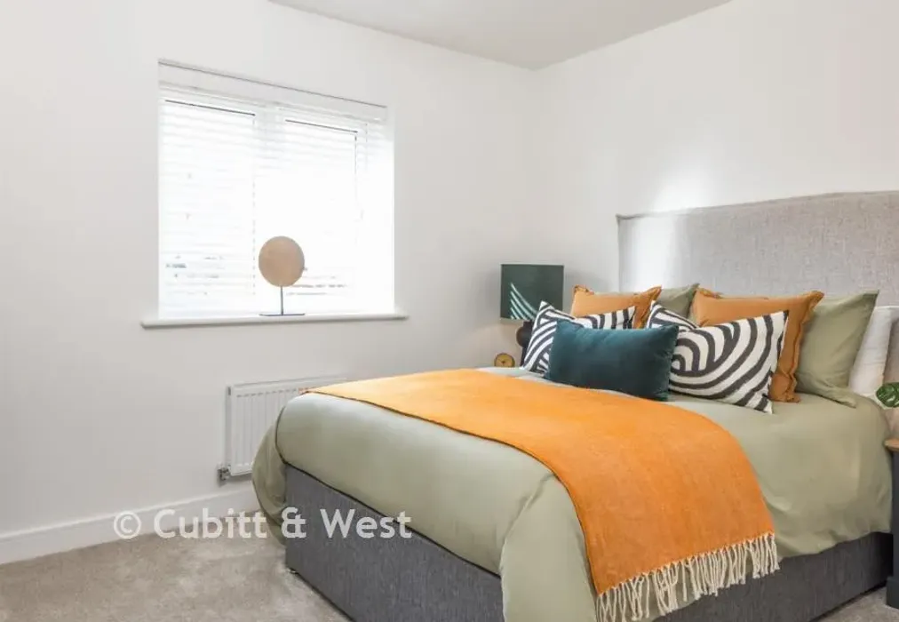 Bedroom 3 - Heather Lane, The Cygnets, South Chailey, East Sussex - Wards of Kent