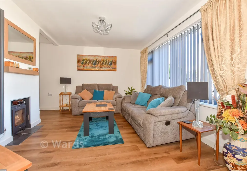 Lounge - Victoria Road, Canterbury, Kent - Wards of Kent