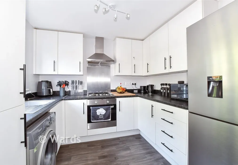 Kitchen - Alliance Terrace, Maidstone, Kent - Wards of Kent