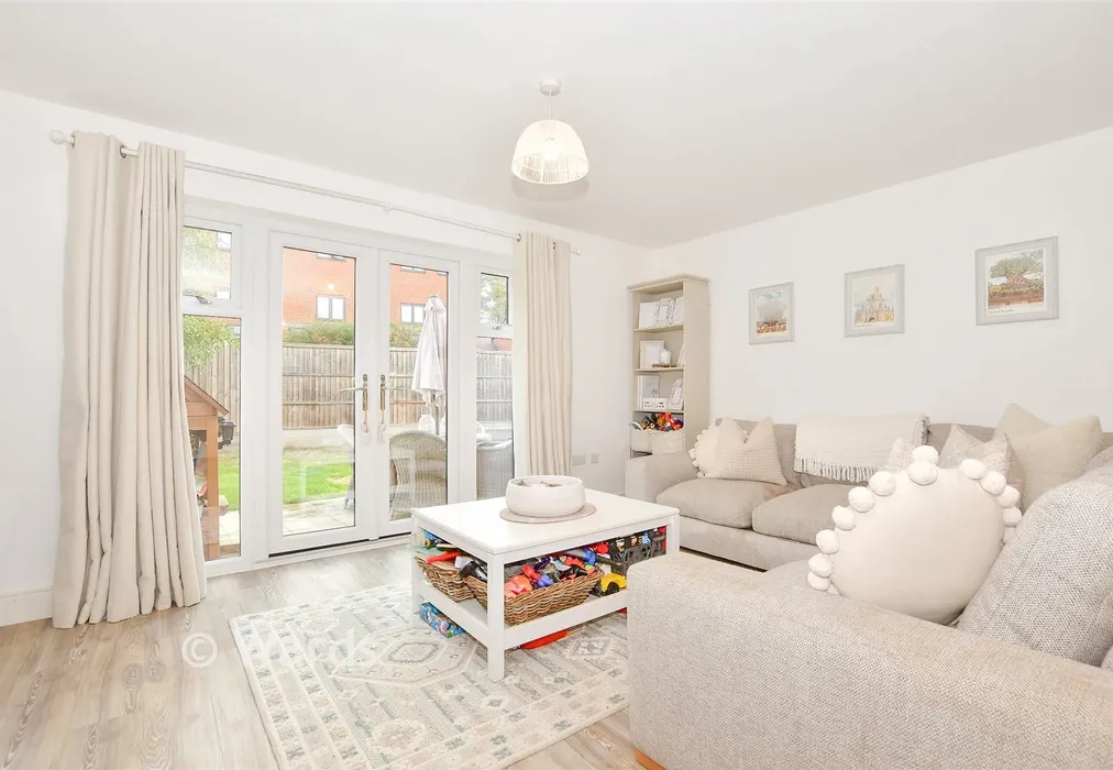 Lounge/Diner/ Kitchen - Ruby Close, Maidstone, Kent - Wards of Kent