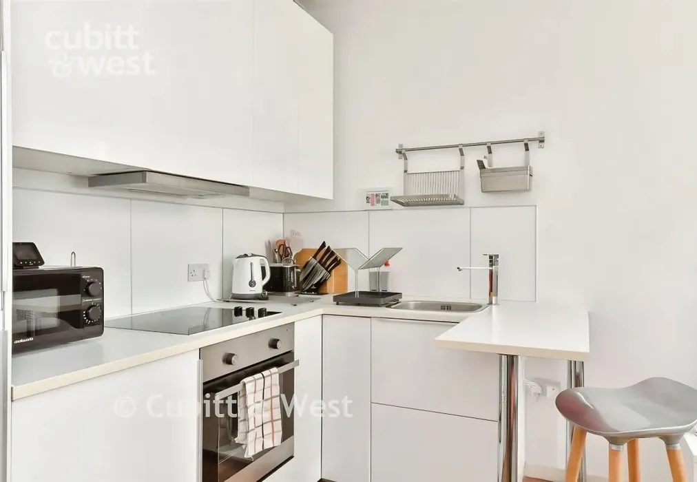 Kitchen Area - Western Road, Brighton, BN1 - Wards of Kent