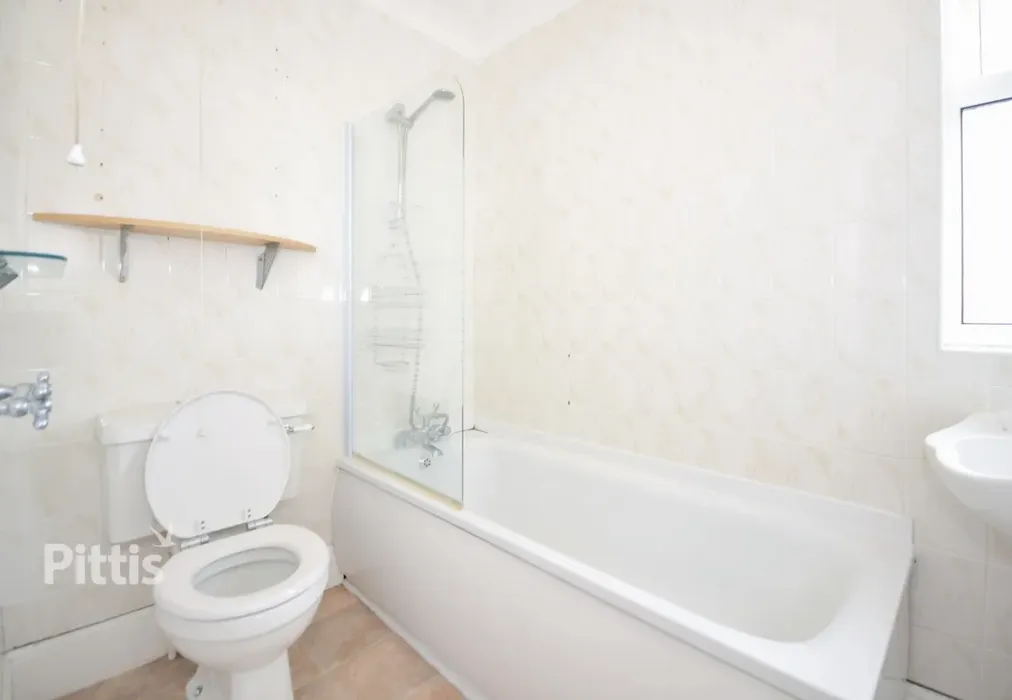  - Melville Street Sandown PO36 - Wards of Kent
