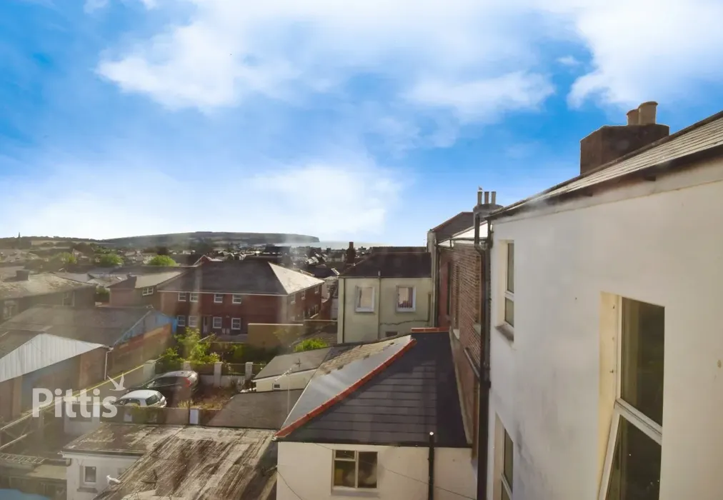  - Melville Street Sandown PO36 - Wards of Kent