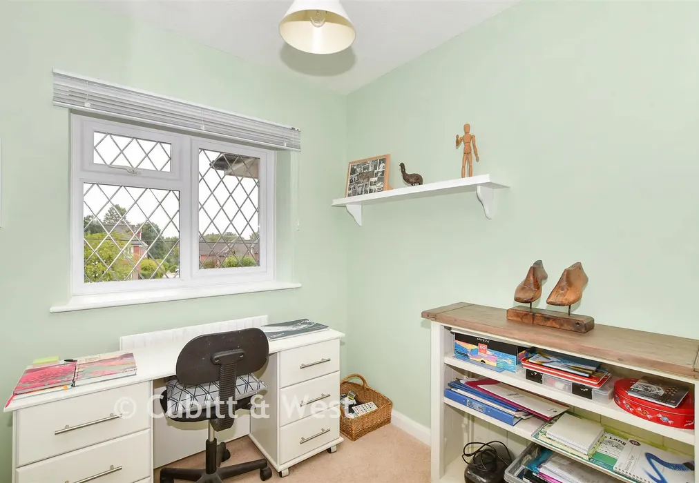 Bedroom 4 - High Street, Buxted, Uckfield, East Sussex - Wards of Kent