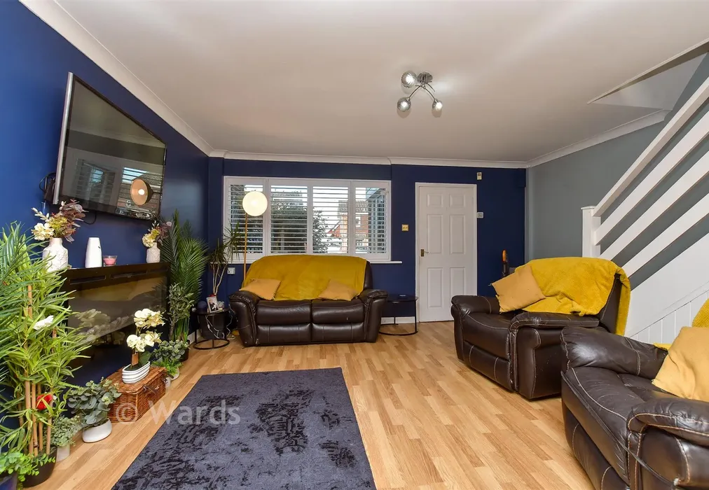 Lounge/Diner - Raleigh Way, Minster-On-Sea, Kent - Wards of Kent
