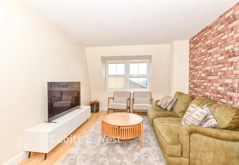 Lounge/Kitchen - Ashby Place, Southsea, Hampshire - Wards of Kent