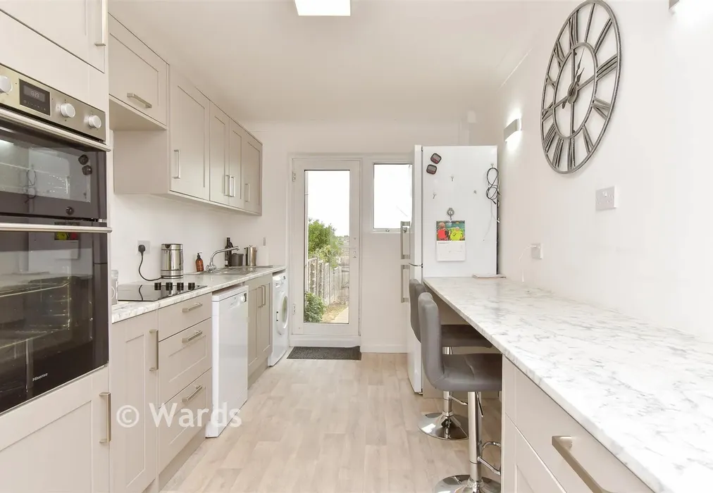 Kitchen - Clive Road, Sittingbourne, Kent - Wards of Kent