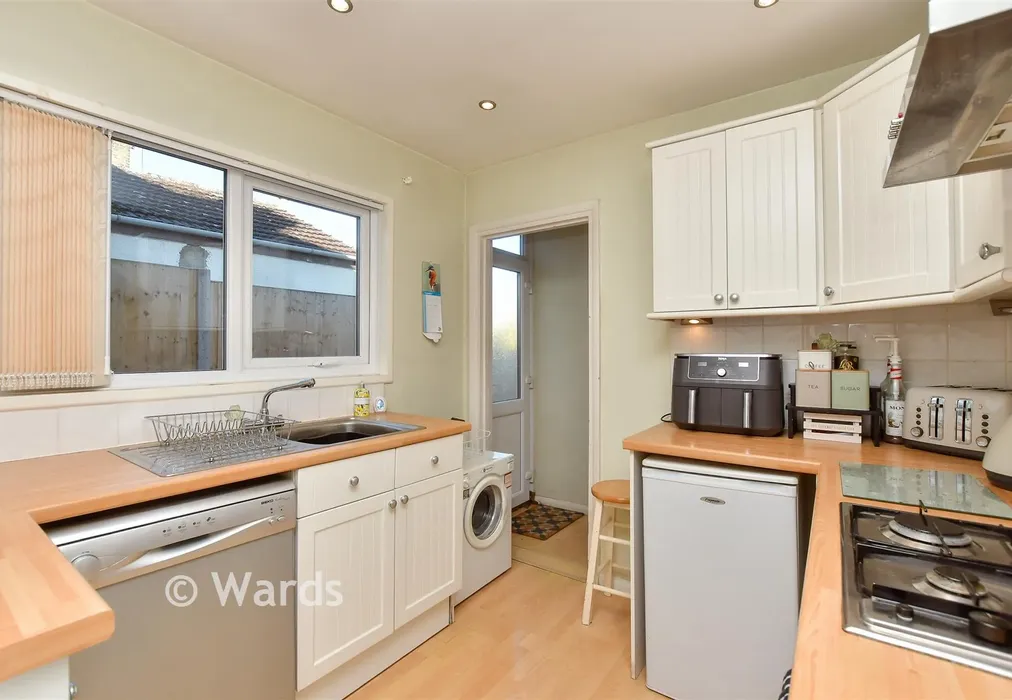 Kitchen - Queenborough Road, Minster-On-Sea, Kent - Wards of Kent