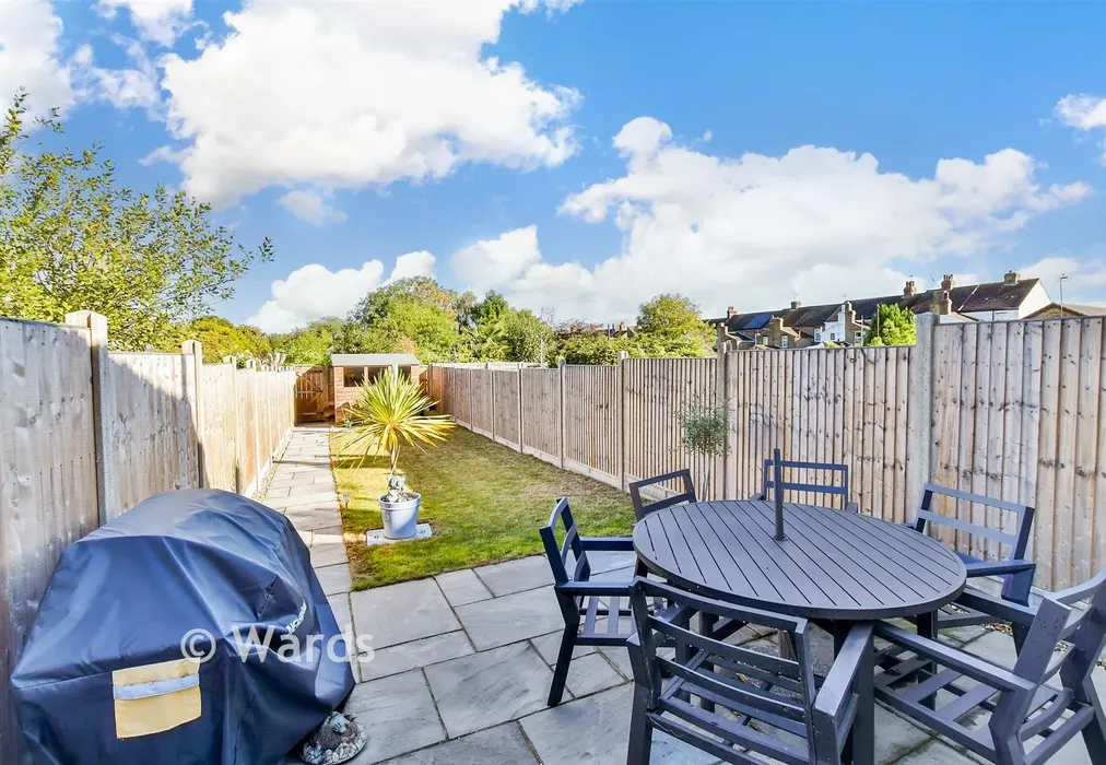 Rear Garden - Queenborough Road, Minster-On-Sea, Kent - Wards of Kent