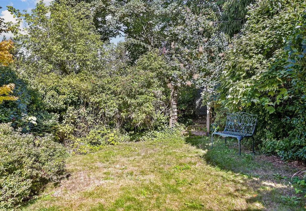 Rear Garden - Epsom Lane South, Tadworth, Surrey - Wards of Kent