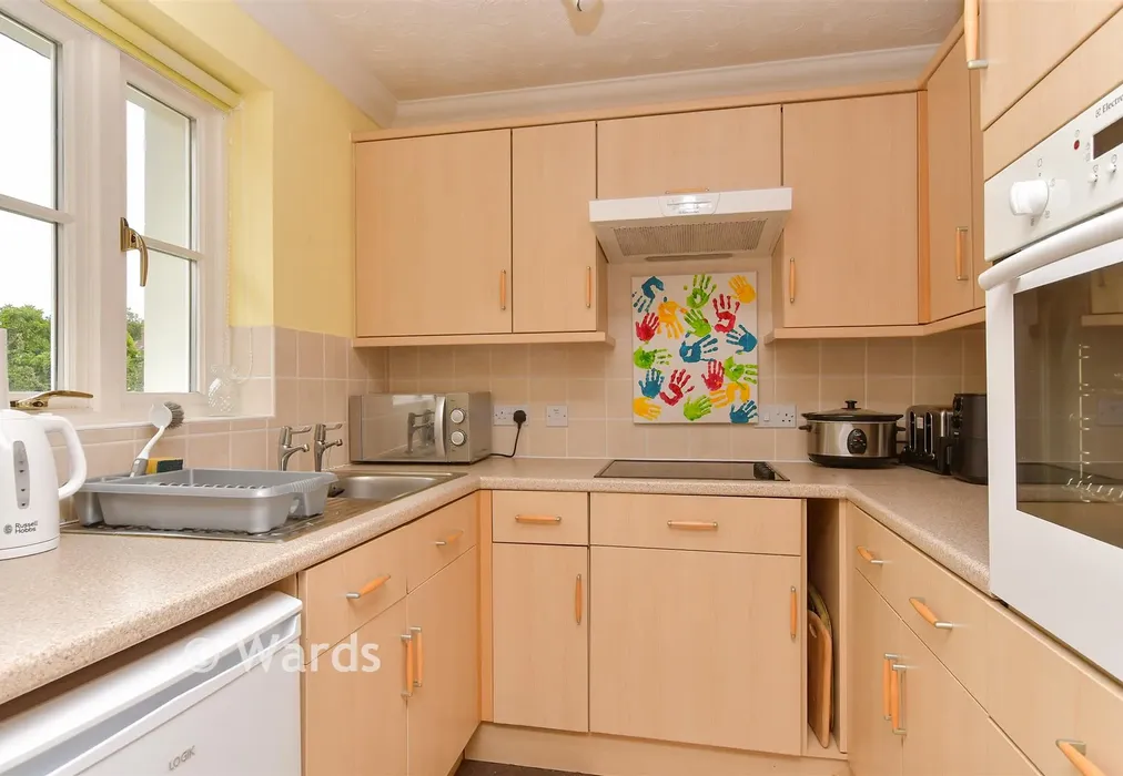 Kitchen - East Street, Faversham, Kent - Wards of Kent