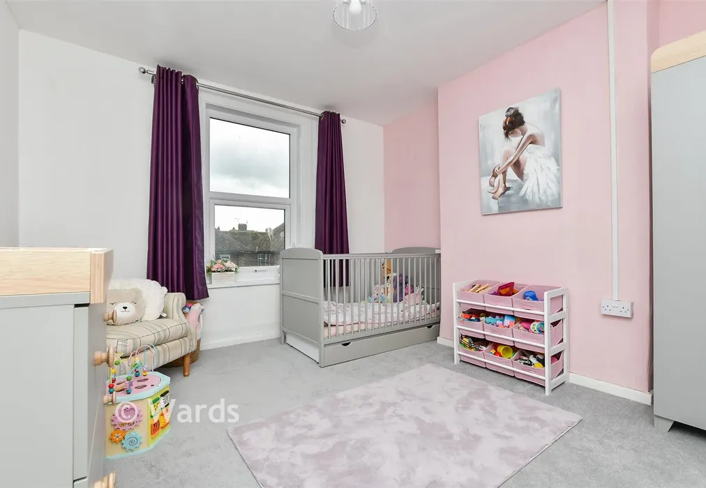 Bedroom 2 - Oxford Street, Margate, Kent - Wards of Kent