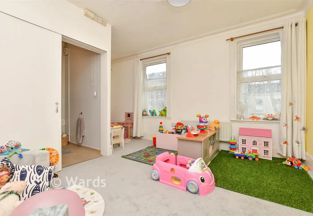 Bedroom 3 - Oxford Street, Margate, Kent - Wards of Kent