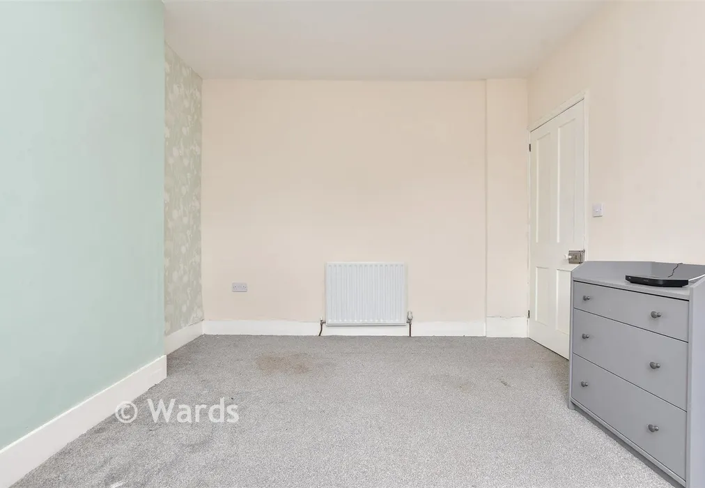 Bedroom 4 - Oxford Street, Margate, Kent - Wards of Kent