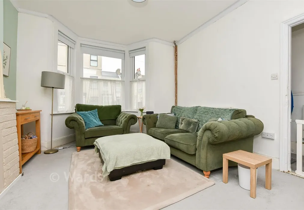 Lounge - Oxford Street, Margate, Kent - Wards of Kent