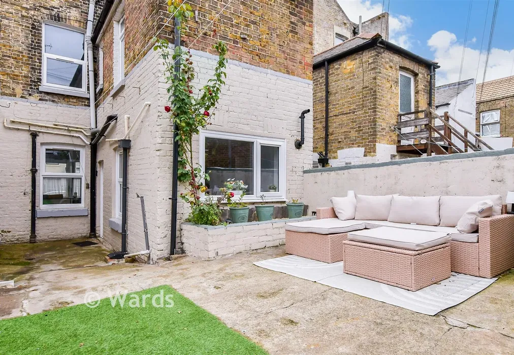 Rear Garden - Oxford Street, Margate, Kent - Wards of Kent