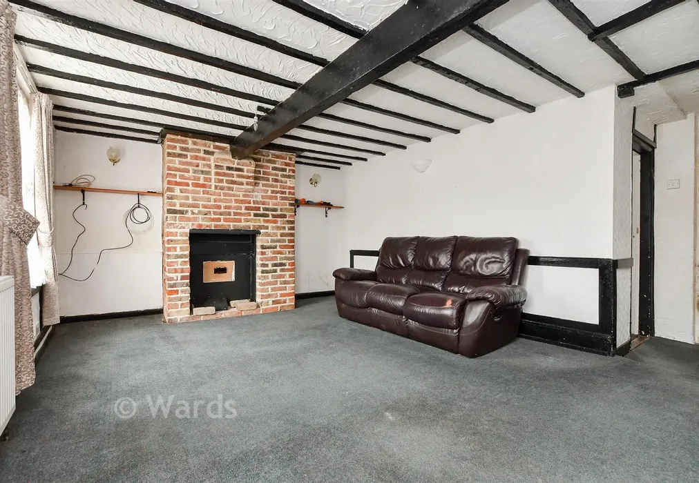 Lounge - Trinity Square, Margate, Kent - Wards of Kent