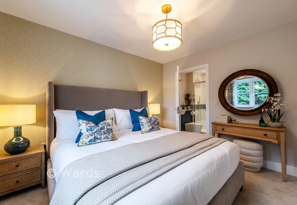 Bedroom 1 - North Street, Sutton Valance - XRM, Sutton Valence, Kent - Wards of Kent
