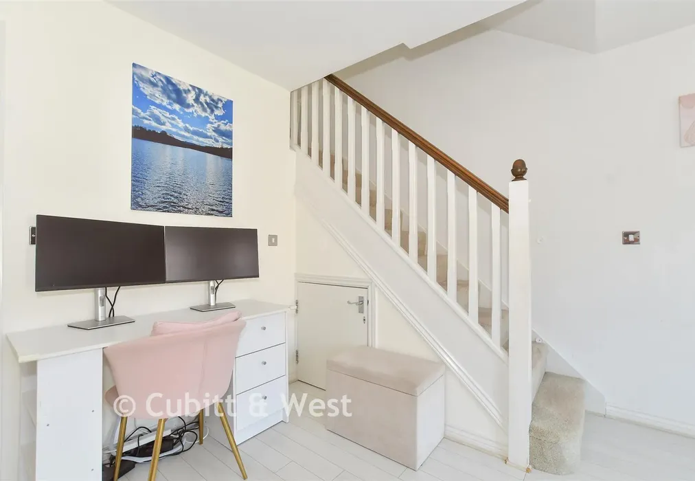 Lounge/Dining Room - Garland Close, Petworth, West Sussex - Wards of Kent