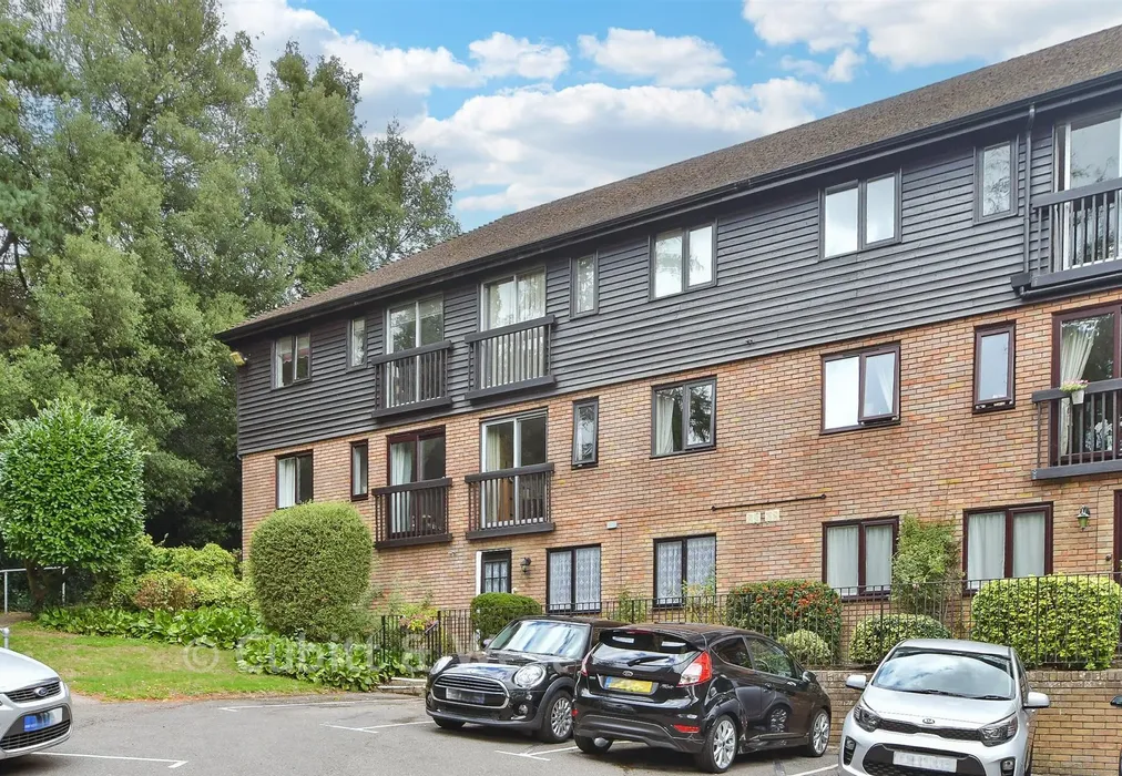 Rear Elevation Web - Fairfield Road, East Grinstead, West Sussex - Wards of Kent