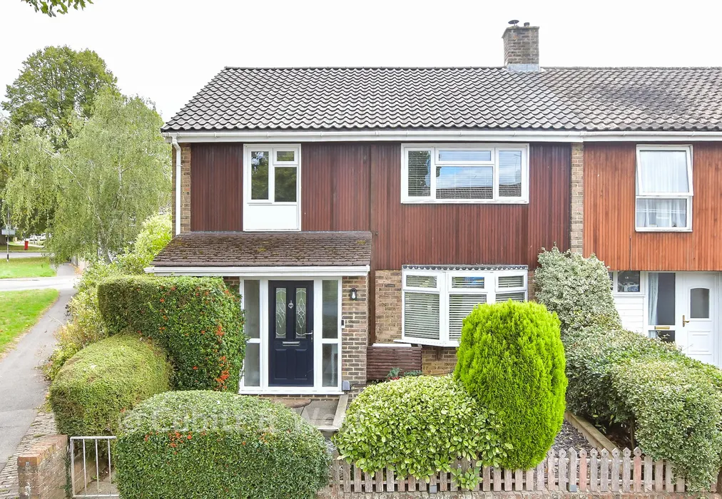 External Web - Sherwood Walk, Furnance Green, Crawley, West Sussex - Wards of Kent