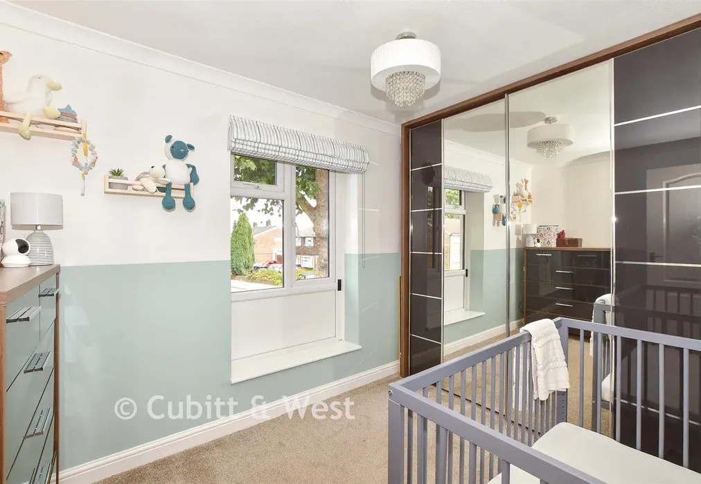 Bedroom 3 - Sherwood Walk, Furnance Green, Crawley, West Sussex - Wards of Kent
