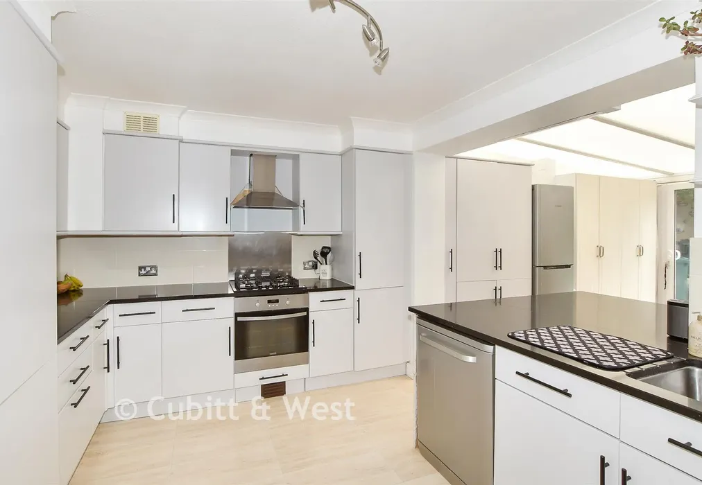 Kitchen - Sherwood Walk, Furnance Green, Crawley, West Sussex - Wards of Kent