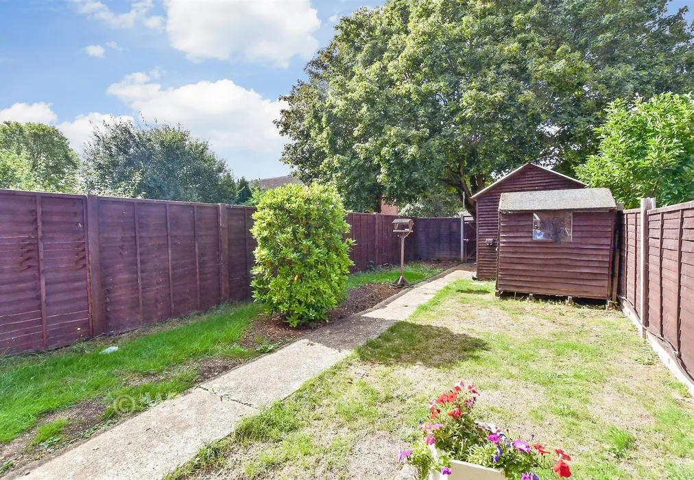 Rear Garden - Reculver Walk, Senacre, Maidstone, Kent - Wards of Kent