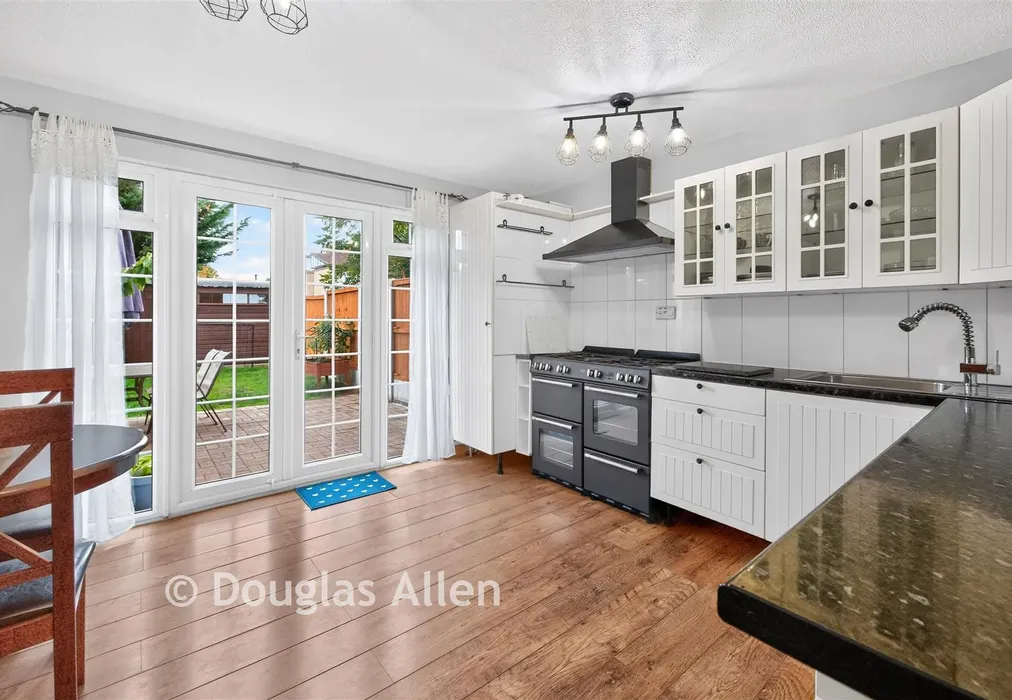 (Untitled) - Montsale, Pitsea, Basildon, Essex - Wards of Kent