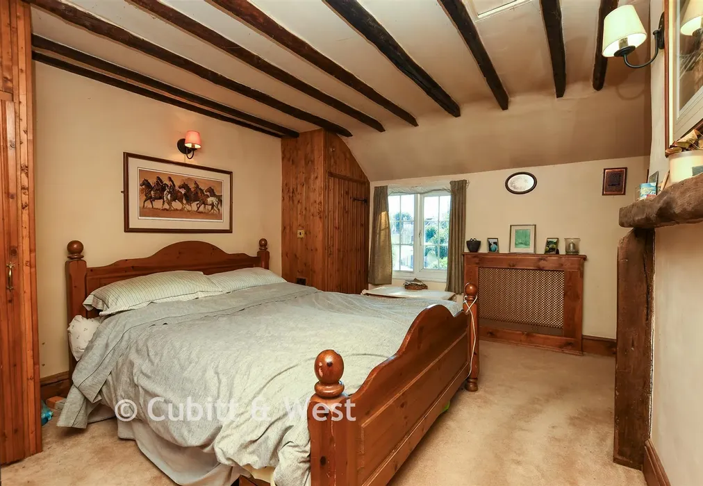 Bedroom 2 - Ifield Street, Ifield, Crawley, West Sussex - Wards of Kent