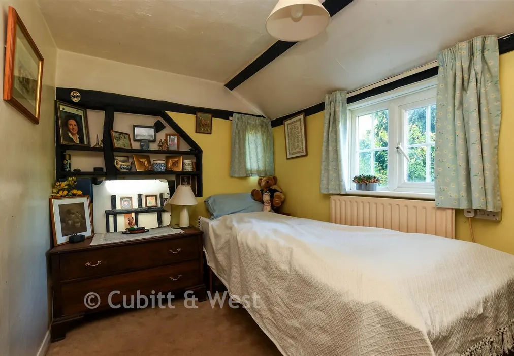 Bedroom 4 - Ifield Street, Ifield, Crawley, West Sussex - Wards of Kent