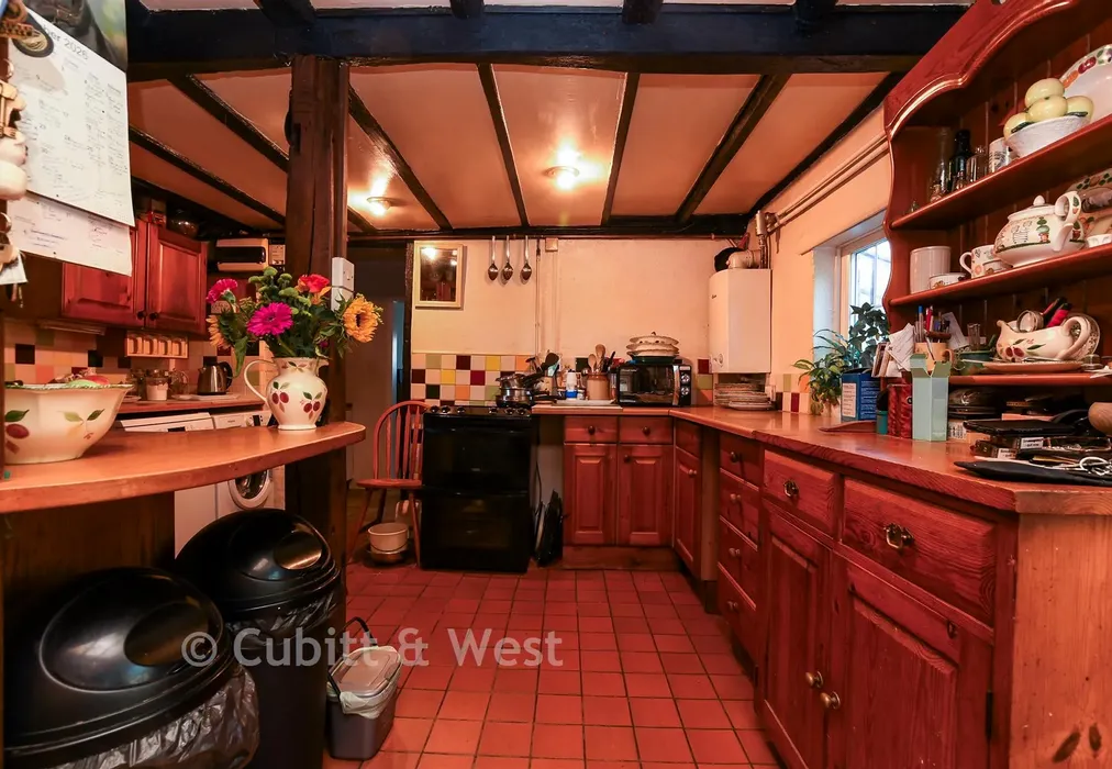 Kitchen/Diner - Ifield Street, Ifield, Crawley, West Sussex - Wards of Kent