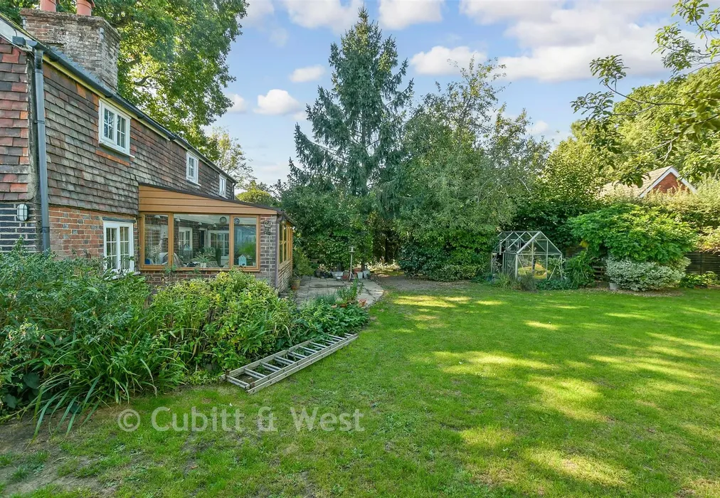 Rear Garden - Ifield Street, Ifield, Crawley, West Sussex - Wards of Kent