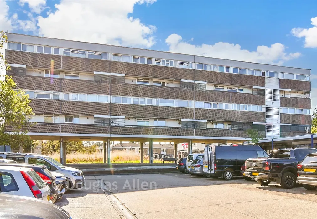 External (Web) - Ballard Walk, Basildon, Essex - Wards of Kent